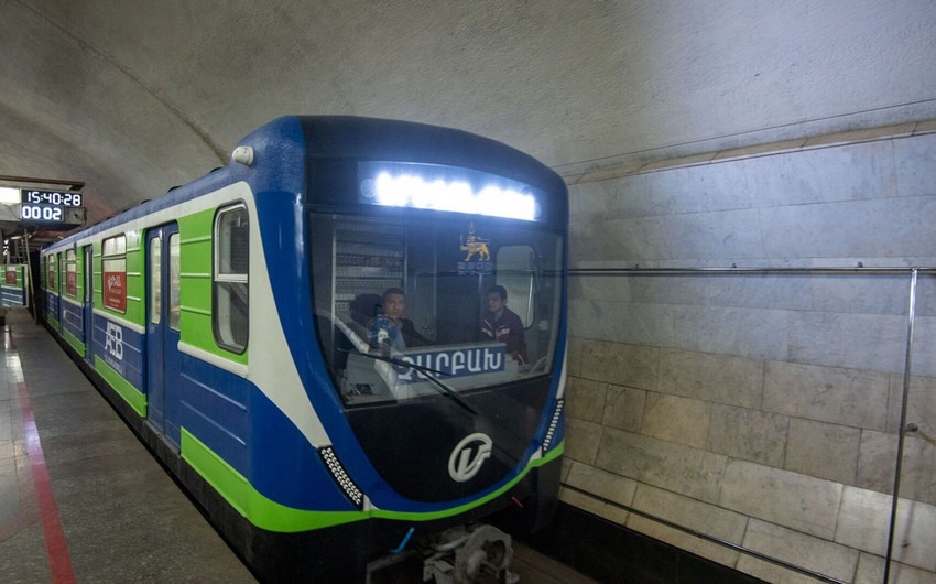 İrəvanda metro işçiləri tətil edir 