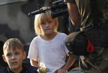 Ukraynada 344 uşaq müharibənin qurbanı oldu 