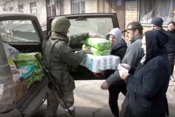 Melitopolda humanitar yardım mərkəzi partladıldı 
