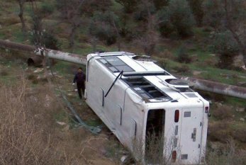 Bakı-Qazax yolunda avtobus qəzası - 15 nəfər yaralandı