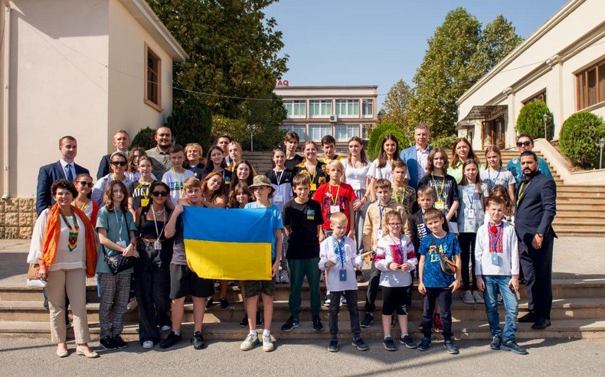 Daha bir qrup ukraynalı uşaq reabilitasiya üçün Azərbaycana gəldi 