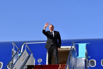 Prezident Qazaxıstana getdi 