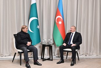 İlham Əliyev Astanada Pakistanın Baş naziri ilə görüşüb 