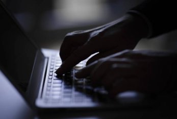 Slovakiya parlamenti haker hücumuna məruz qalıb 