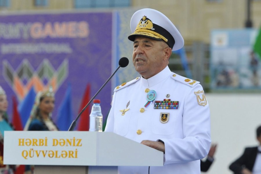Sübhan Bəkirova vitse-admiral ali hərbi rütbəsi verildi 