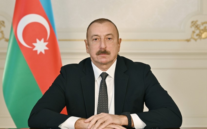 Azərbaycan Prezidenti Zirvə Görüşündə çıxış edir 