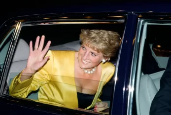 Şahzadə Diananın sol əli satışa çıxarılır 