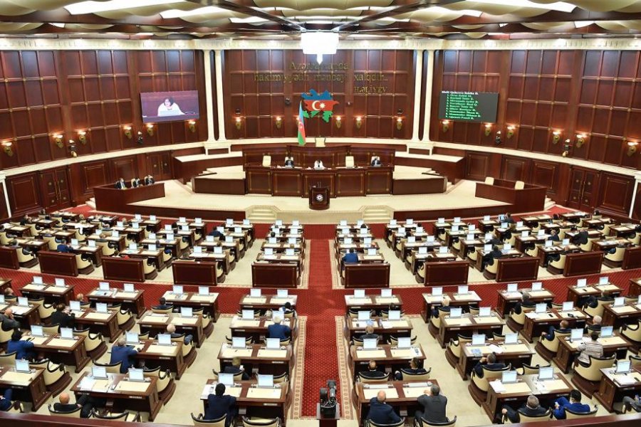 Milli Məclisin plenar iclasının gündəliyi açıqlandı 