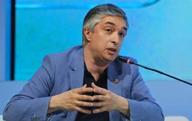 Rusiya Rövşən Əsgərovu xarici agent siyahısına daxil etdi 