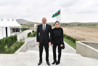 İlham Əliyev və Mehriban Əliyeva “The Ritz-Carlton Baku” otelinin açılışında iştirak etdilər