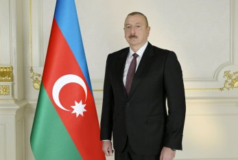 İlham Əliyev Qərbi Azərbaycan İcmasının binasında ziyalılarla görüşdü 