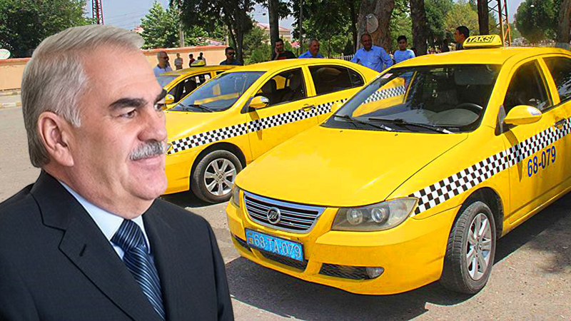 Vasif Talıbova etiraz edən kişi taksi sürücüsü qadın həmkarı tərəfindən ağacla döyüldü