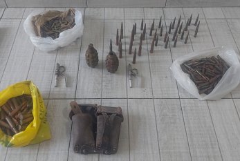 Ağstafada 2 qumbara və digər silah-sursat aşkarlandı - FOTO