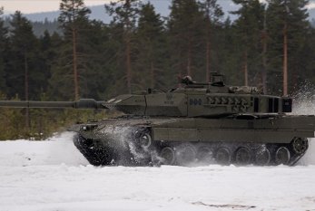 Almaniya Polşanın Ukraynaya “Leopard” tanklarını verməyinə “yaşıl işıq” yandırdı 