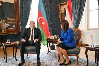 Prezident İlham Əliyevin Macarıstan lideri ilə təkbətək görüşü oldu 