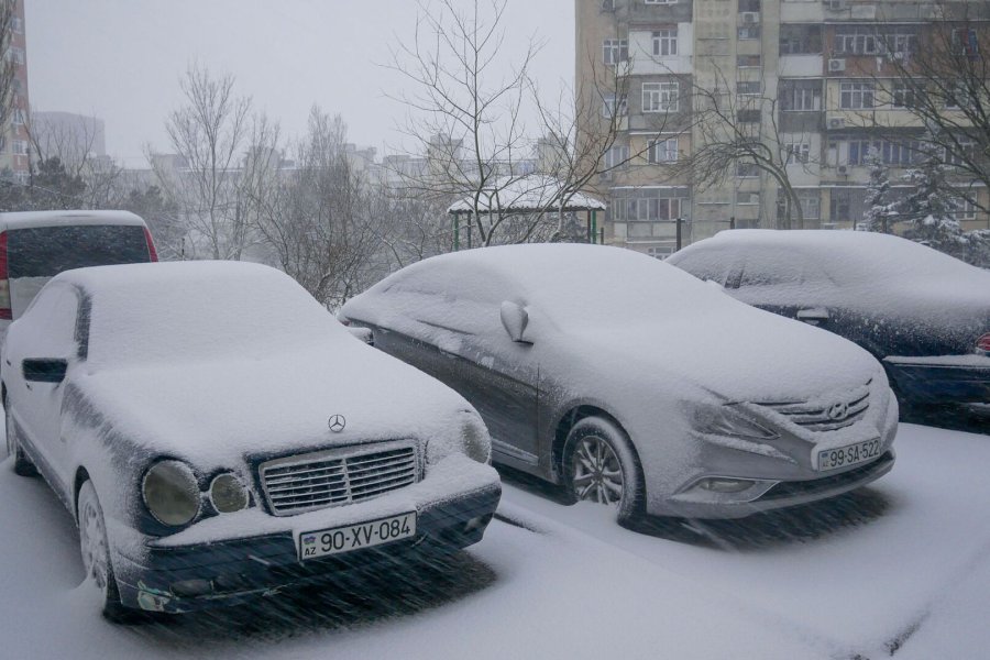 Bakıya qar yağacaq, temperatur 5-8° aşağı enəcək - XƏBƏRDARLIQ