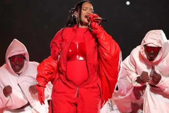 Hamilə Rihanna 5 ildən sonra havada konsert verdi - FOTO / VİDEO