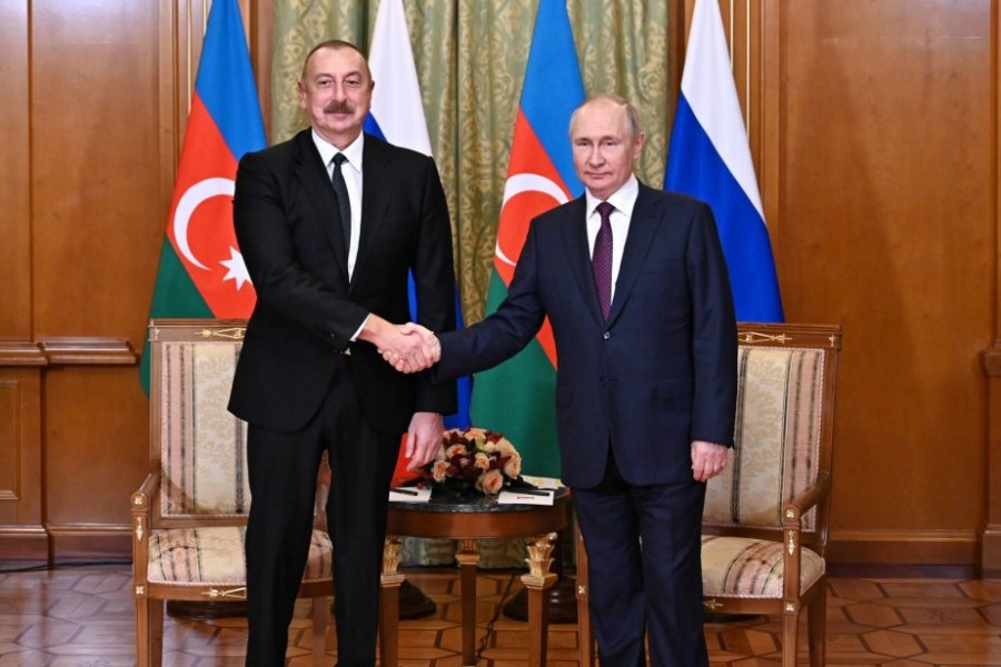 Putin İlham Əliyevə zəng etdi 