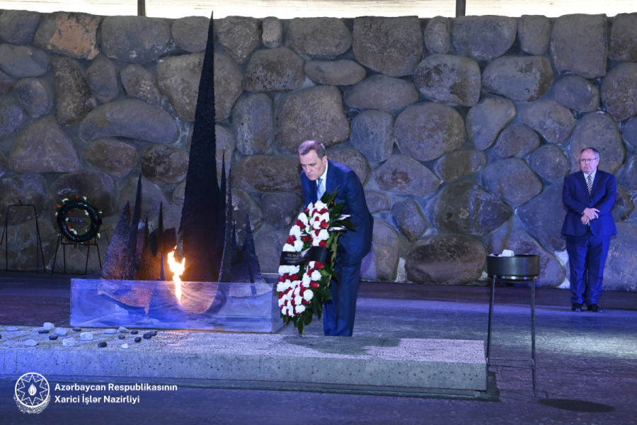 Ceyhun Bayramov Yad Vaşem memorial kompleksini ziyarət etdi 