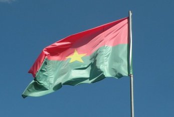 Burkina Faso Fransa ilə 60 illik hərbi sazişi ləğv edib 