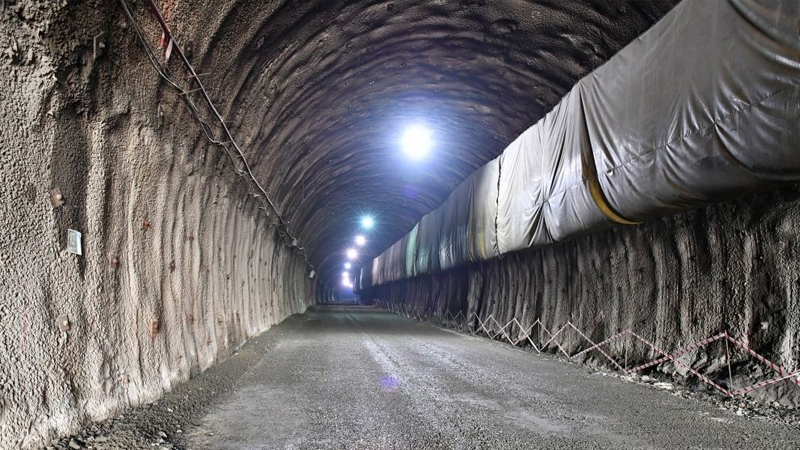 Azərbaycanda dünyanın ən uzun tunellərindən biri inşa olunur 