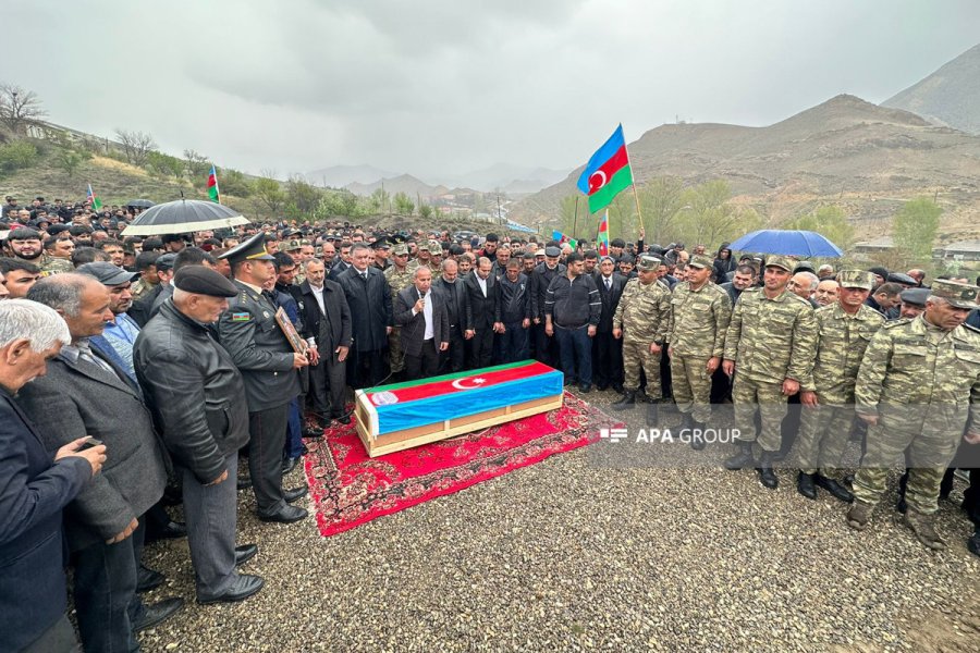 Dünən şəhid olan hərbçimiz Naxçıvanda DƏFN OLUNDU