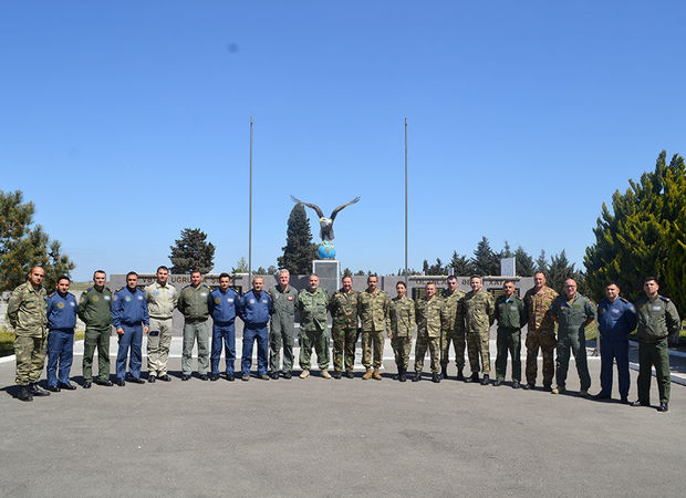 Bakıda NATO heyəti ilə məsləhətçi görüşü keçirildi - FOTO 