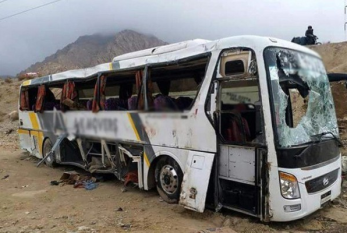 Pakistanda İki avtobus toqquşdu - 5 nəfər öldü