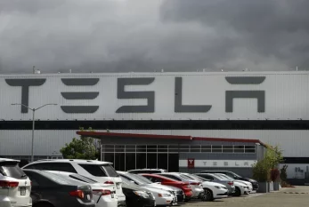“Tesla” keçmiş işçisinə məhkəmədə uduzdu: 3,2 milyard dollar... 