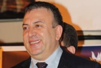 Mustafa Tayatla arvadı üz-üzə - Bakıda 300 minlik ev davası 