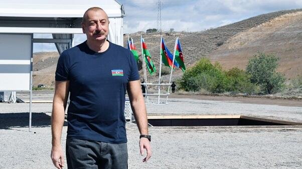 İlham Əliyev “Araz Vadisi İqtisadi Zonası”nda işlərlə tanış oldu 