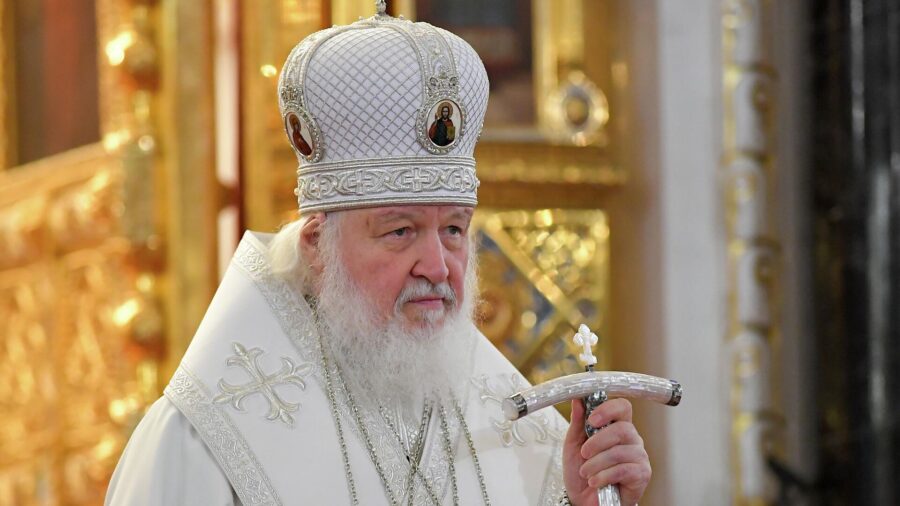 Patriarx Kirillin maşını qəzaya uğradı – VİDEO