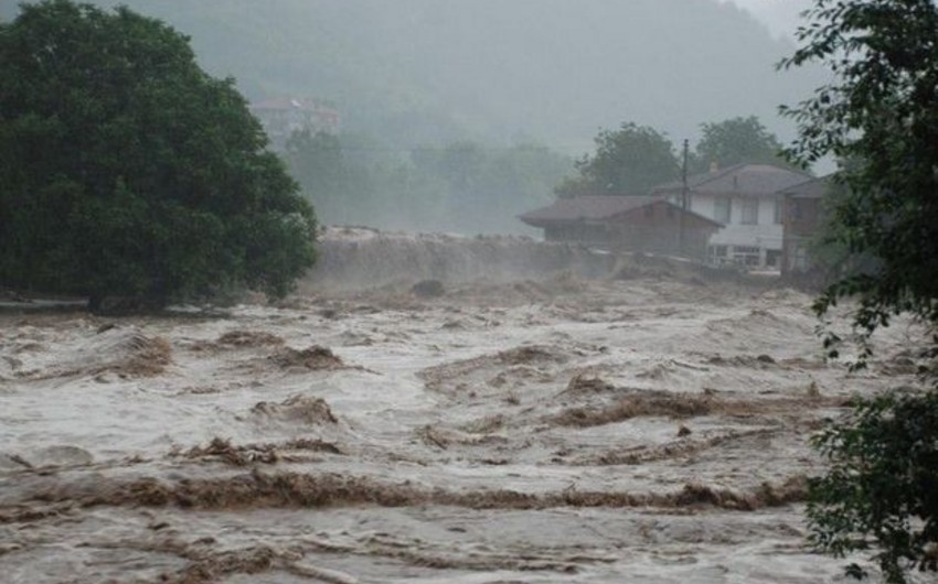 Nazirlik Gəncədəki sellə bağlı məlumat yaydı - Foto