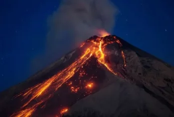 DƏHŞƏT! Fueqo vulkanı oyandı - FOTOLAR