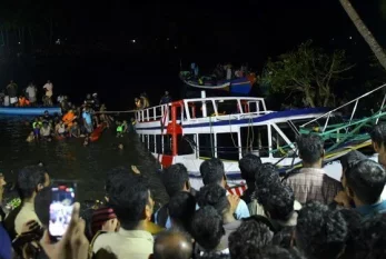 Turist gəmisi batdı: ÇOX SAYDA ÖLÜ