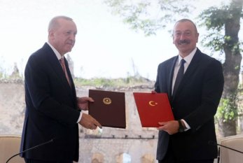 Çavuşoğlu: “Can Azərbaycanla bənzərsiz həmrəylik” - FOTO