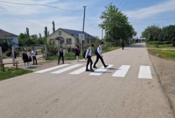 Müəllim yol polisinə müraciət etdi - FOTO