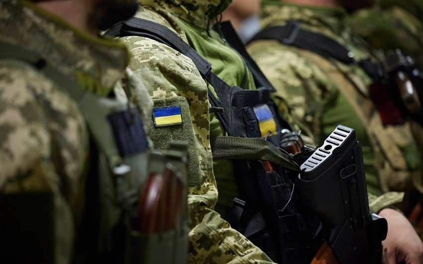 Rusiya ukraynalı hərbçiləri Macarıstana təhvil verib 
