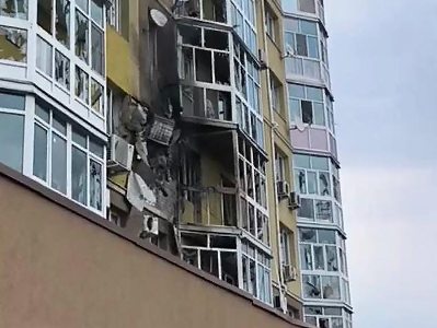 Rusiyada PUA yaşayış binasına çırpıldı - VİDEO
