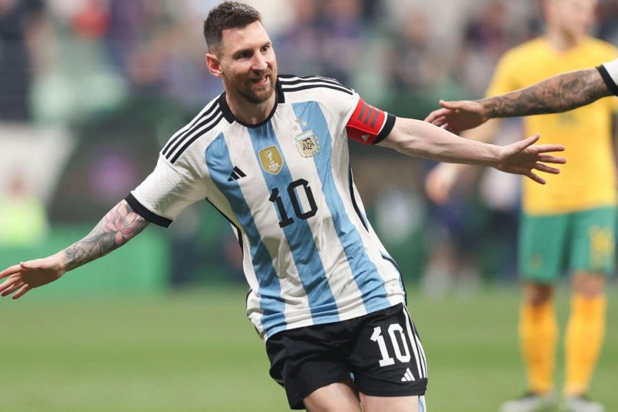 Lionel Messi ad günündə 3 qol vurdu
