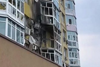 Rusiyada PUA yaşayış binasına çırpıldı - VİDEO
