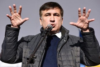 Saakaşvili: Aktiv siyasətə qayıdıram 