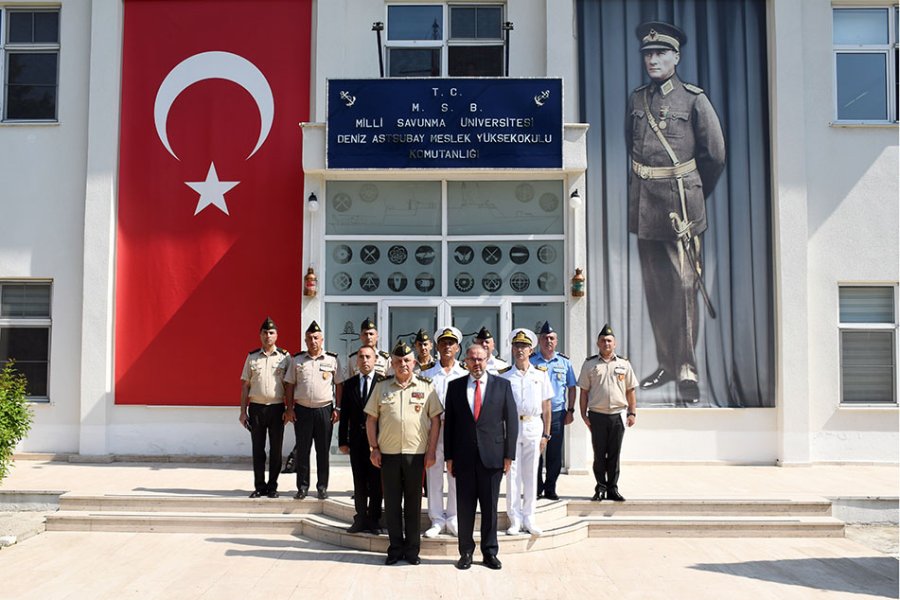 Milli Müdafiə Universitetinin rəhbər heyətinin Türkiyə səfəri davam edir