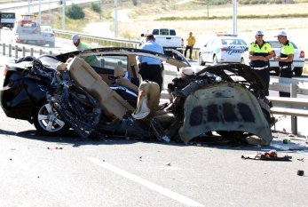Türkiyədə ağır yol qəzası: 9 nəfər yaralandı 