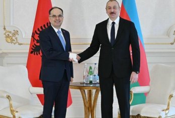 Albaniya Prezidenti və xanımının şərəfinə rəsmi lanç verildi
