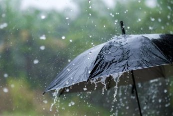 Bölgələrdə arabir qısamüddətli yağış yağıb, şimşək çaxıb - FAKTİKİ HAVA