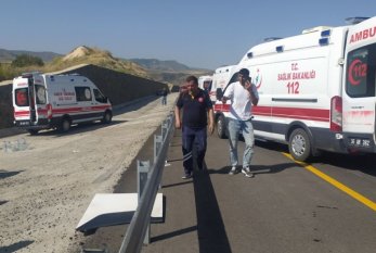 Türkiyədə baş verən avtobus qəzasında 7 nəfər ölüb, 22 nəfər yaralanıb