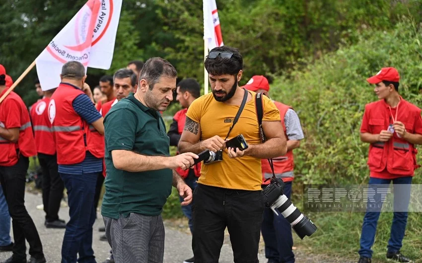 Xarici KİV nümayəndələri Ağdam-Xankəndi yolunda - FOTO