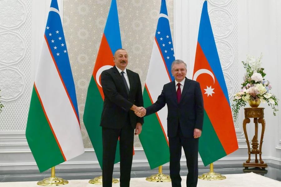 Президент Узбекистана Шавкат Мирзиёев прибыл в Физулинский район - ВИДЕО