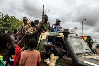 Niger üsyançıları HÖKUMƏT QURUBLAR